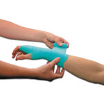 CoolFix Kühlbinde leicht stützender Verband mit kühlender Wirkung