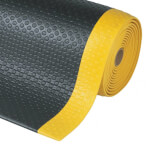 Notrax Bubble Sof-Tred Anti-Ermüdungsmatte gelb/schwarz rutschhemmende Arbeitsplatzmatte mit ergonomischer Noppenoberfläche